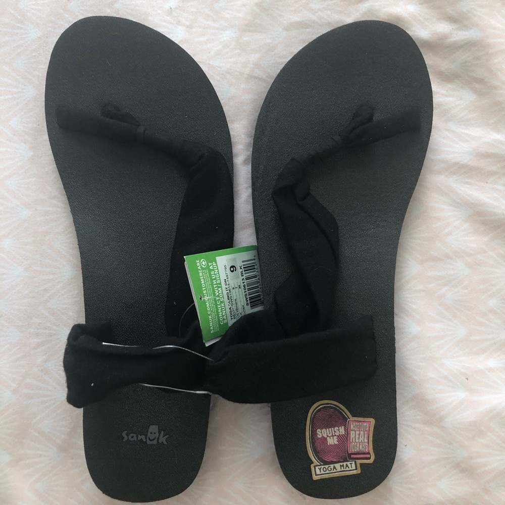 NWT Sanuk Yoga Sling It On Black Sandal Women 9